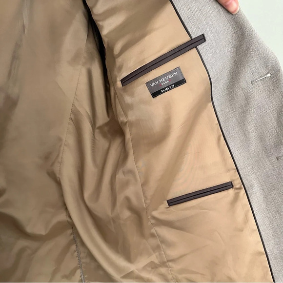 Van Heusen Flex Slim Fit Suit Blazer Jacket Light Gray Size 42R - Picture 7 of 11